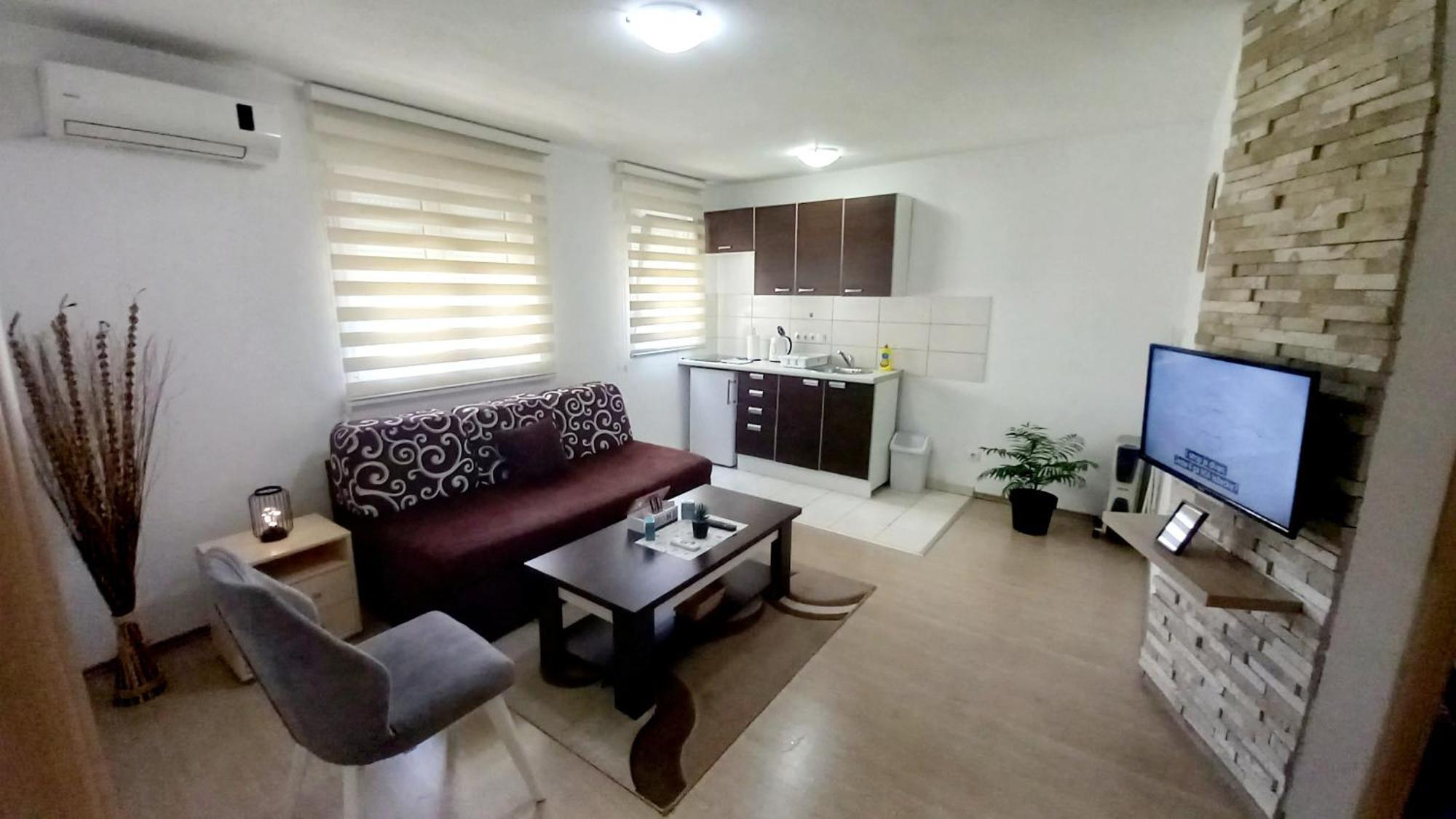 Apartments Platz Мостар Экстерьер фото
